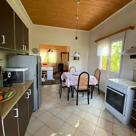 Apartman Spiti Eutychia