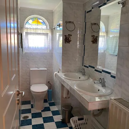 Spiti Eutychia Apartment *