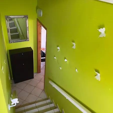 شقة Spiti Eutychia *