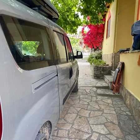 Spiti Eutychia Αγία Ελένη